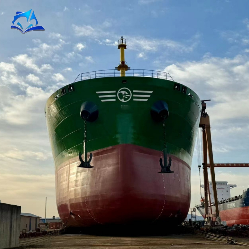 CCS COASTAL 30000t Chinese shipyard 1656TEU Container ship for sale