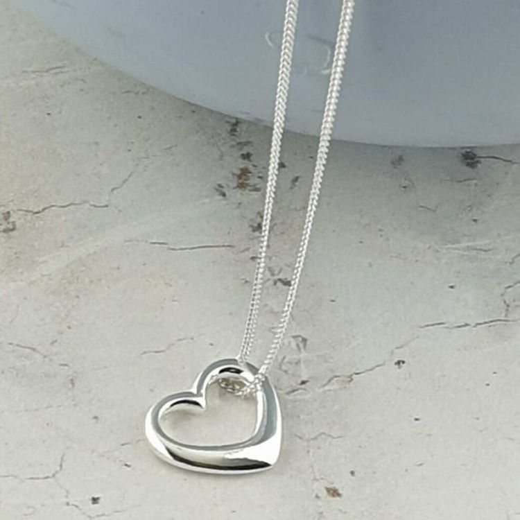 high quality cheap customize game gift hollow silver plating zircons stainless steel necklaces fashion jewelry