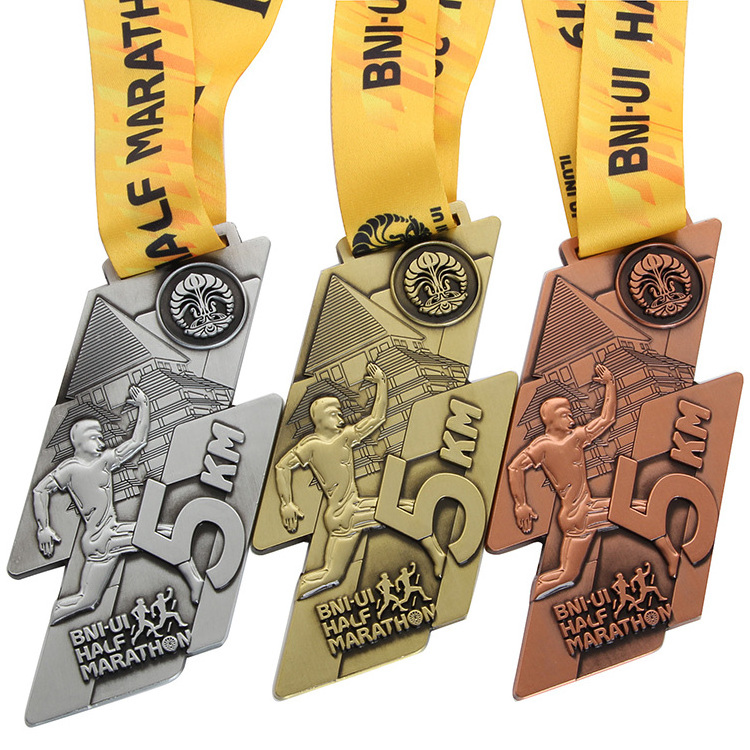 personalized custom sport gold marathon award souvenirs high quality 3d zinc alloy metal running medal with ribbon