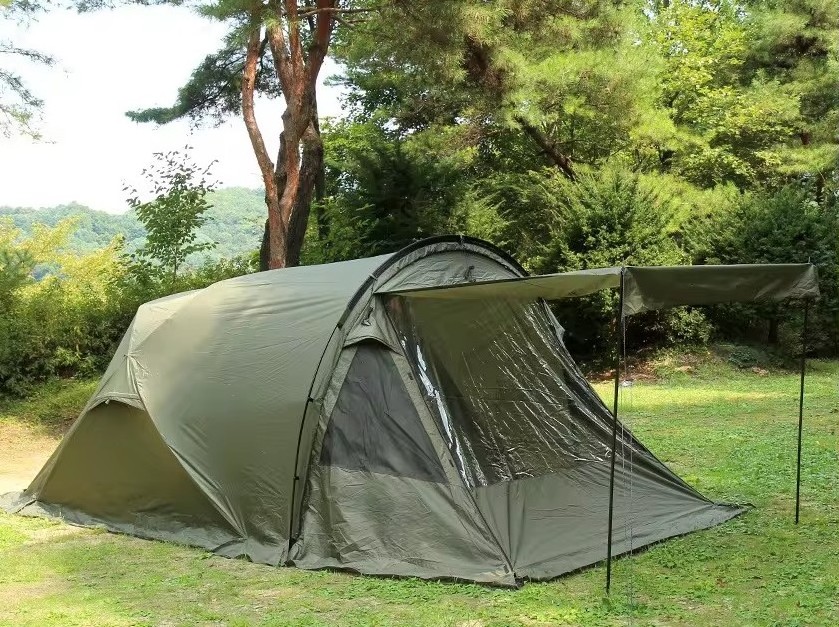 2 bedroom Tent Camping Manufacture Large Camping Tent for 4 Season with Waterproof and Aluminum with a living room