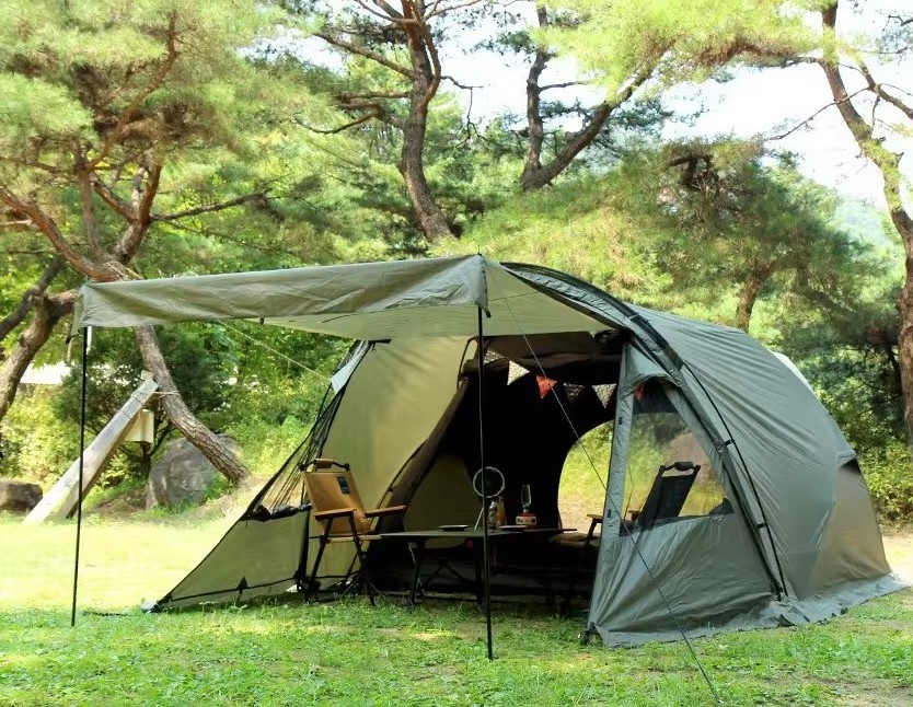 2 bedroom Tent Camping Manufacture Large Camping Tent for 4 Season with Waterproof and Aluminum with a living room