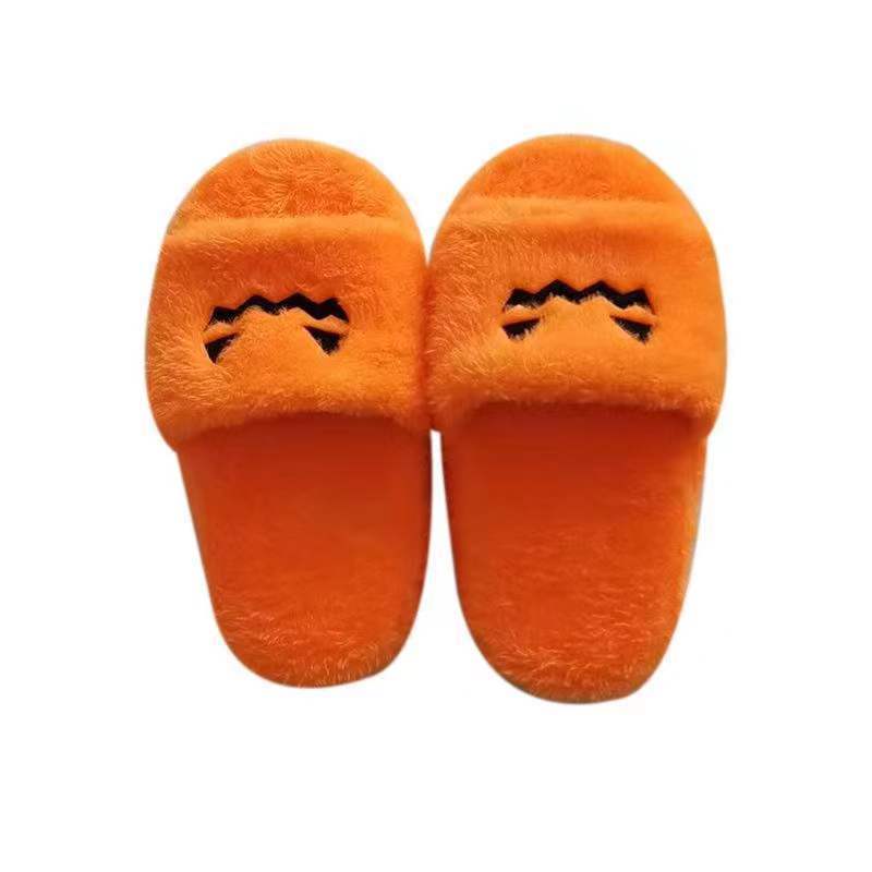 2022 Cheap Wholesale Indoor Comfortable Cute Slip On Flat Shoes Pumpkin Fashion Design Fur Slippers Halloween Home Slippers