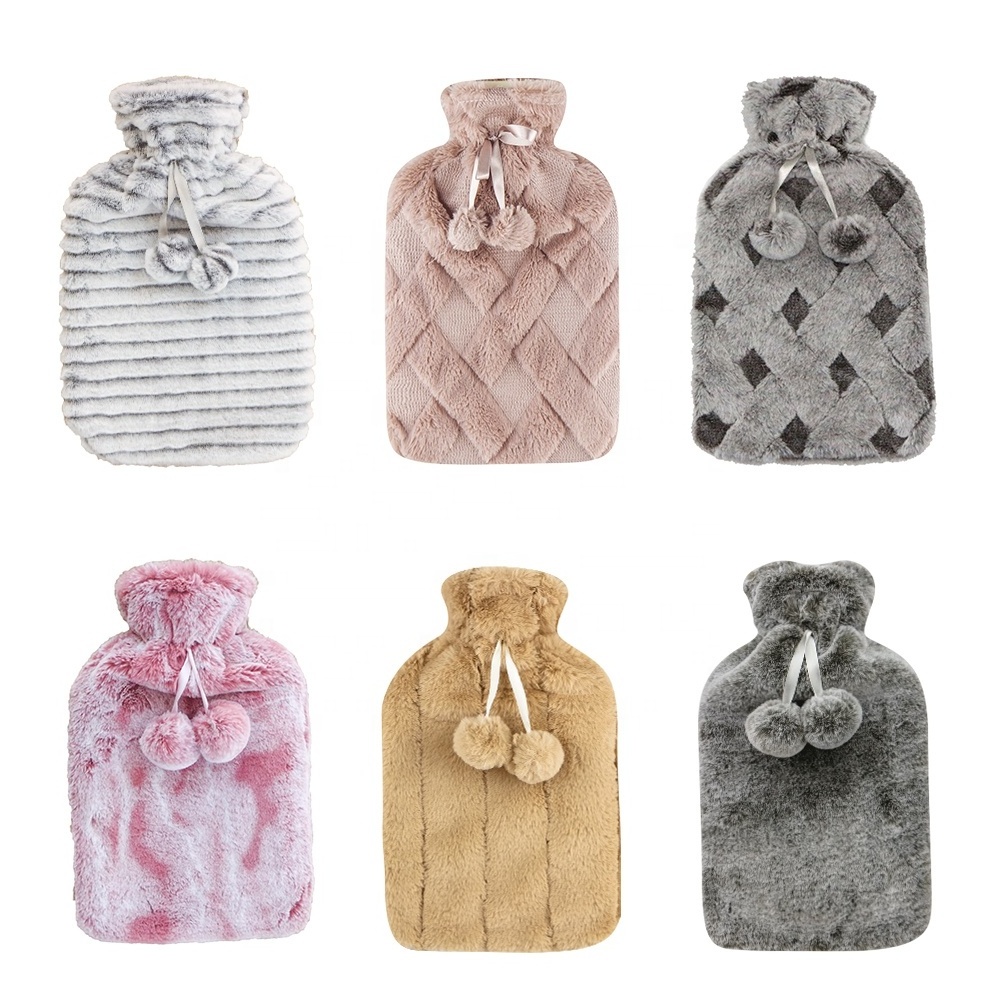 free sample wholesale 2l rubber hot water bottle bag with rabbit fur plush cover hot water bottle 2l cover kruik