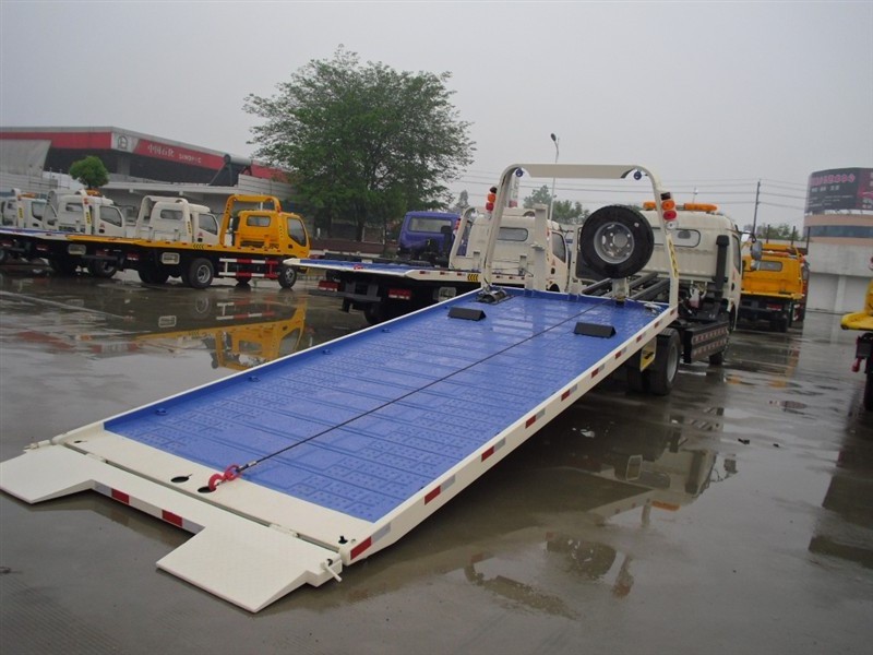 6 Wheel lift towing wrecker small flatbed tow truck & wrecker for sale