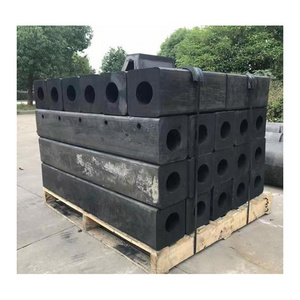 Natural Aircraft Tyre Fender Marine Square Shape Rubber Fender System Used In A Ship