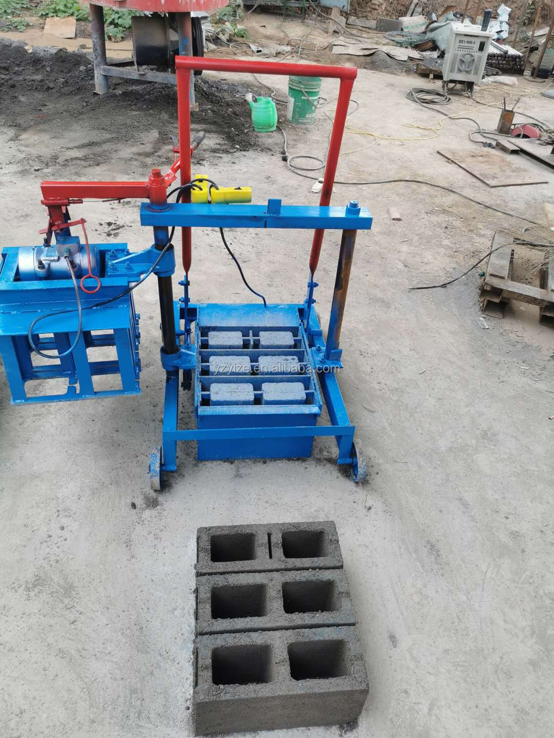 Manual Cement Concrete Hollow Block Making Machine Small Mobile Building Paver Brick Maker Electric Red  Brick Making Machine