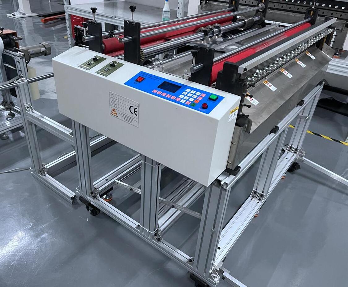 Automatic Printing Plotter Sticker Label Roller Cutter Cross Slitter Cutter PVC Flim Paper Roll To Sheet Cutting Machine