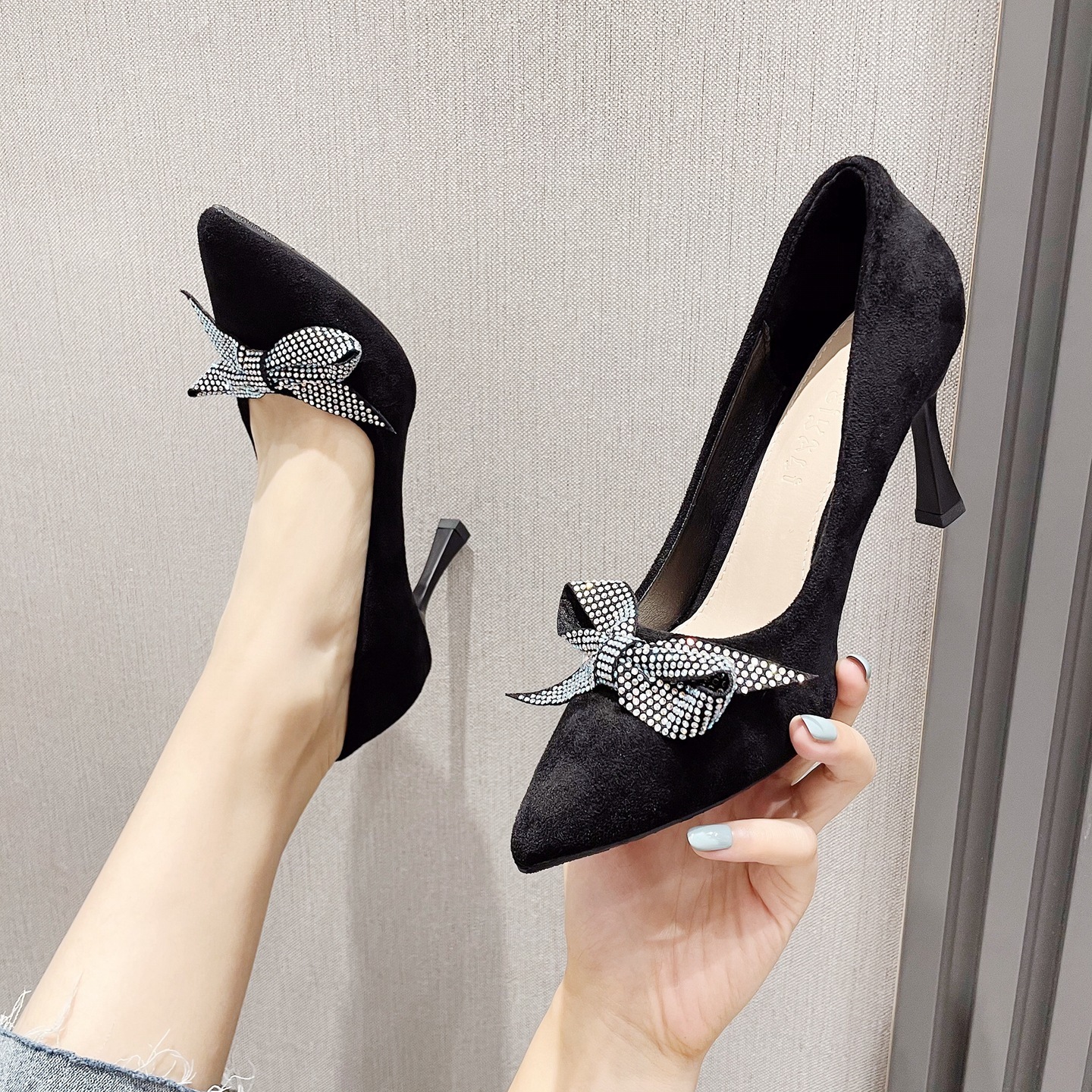 Customized Pointed Rhinestone Bowknot Designer Shoes Sandals Women's Luxury Women's Fashion Fine High Heels