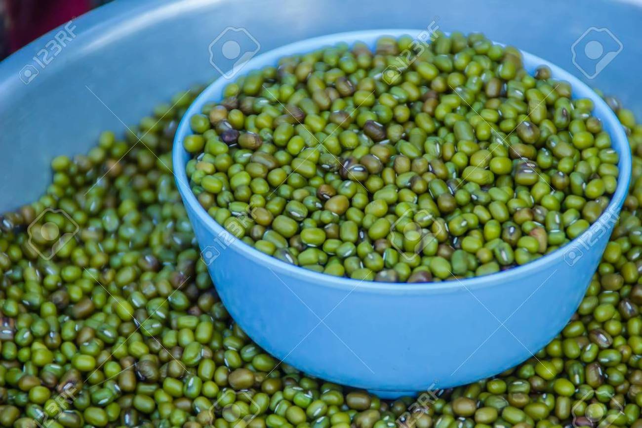 GREEN MUNG BEANS