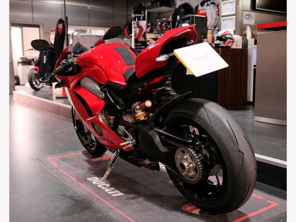 Quality Used Best Price Wholesales Ducati Panigale V4 1103cc used sport bike for sale