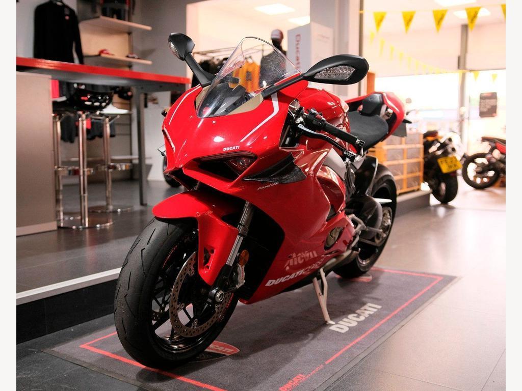 Quality Used Best Price Wholesales Ducati Panigale V4 1103cc used sport bike for sale