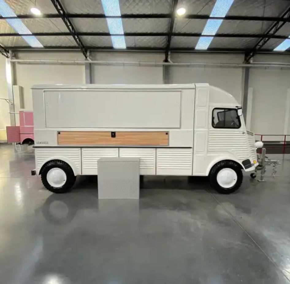 Available Mobile Food Trucks Austria New Fast Food Truck Trailer Ready For Export With Road