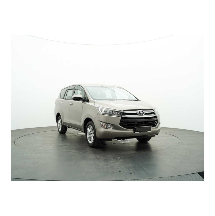 Fairly used 2021 Toyota INNOVA Cars Left Hand Drive Mini Car for Sale Europe