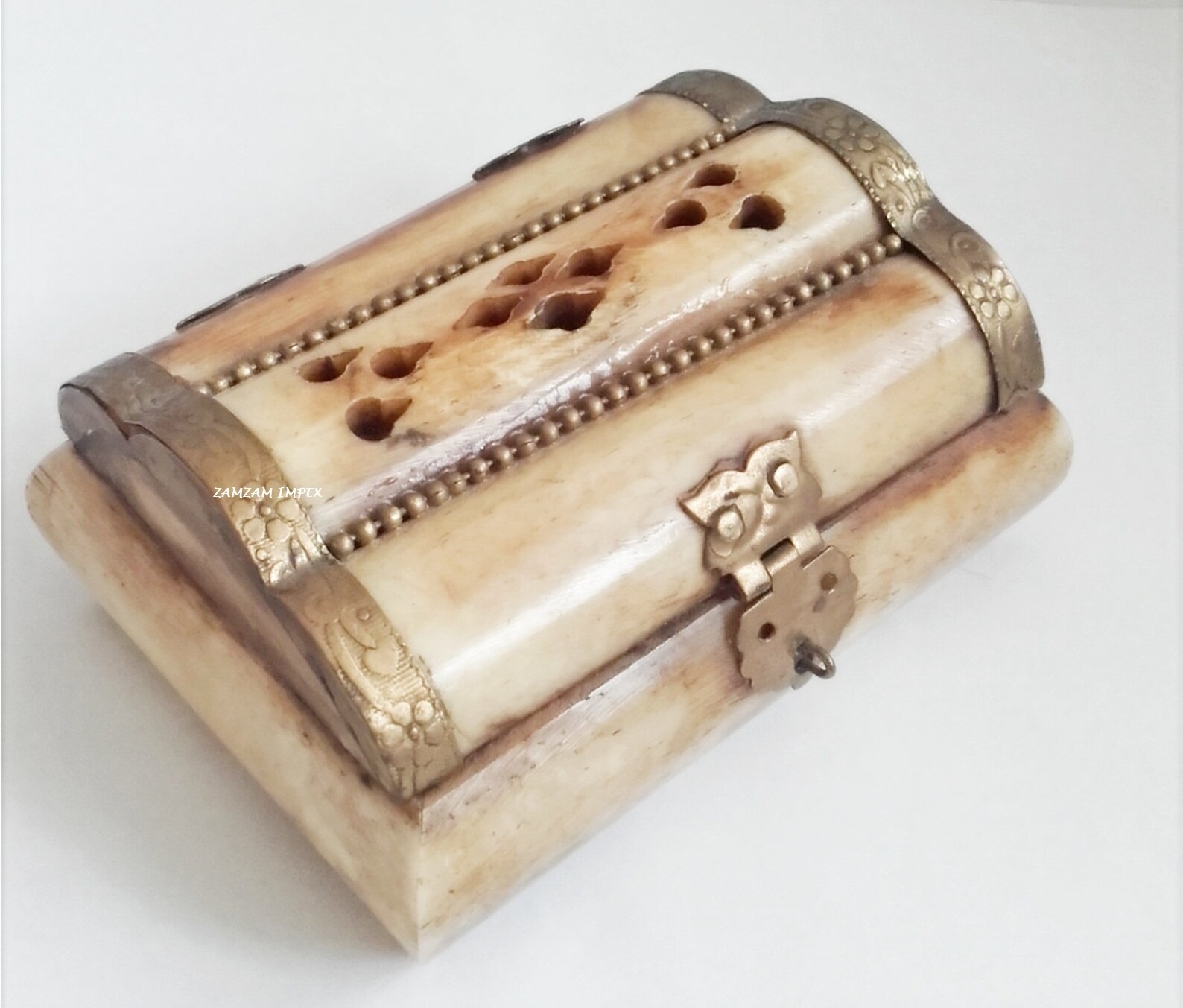 Old Look Vintage Carved Camel Bone And Brass Trinket Box