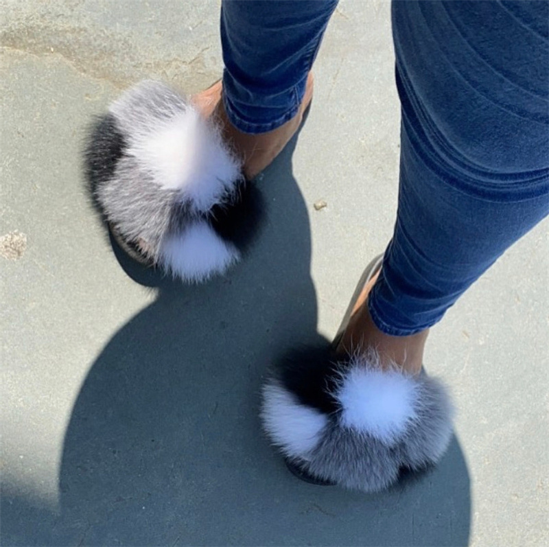 Wholesale women real big fluffy furry slippers natural slides sandals slippers