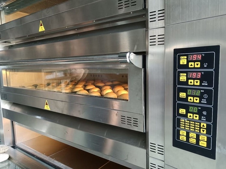 high quality 3 deck 9 trays gas oven for bread baking iraqi french turkish lebanese bread baking oven industrial