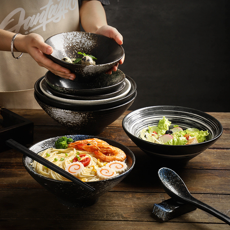 wholesale Custom printed wholesale ceramic Porcelain Japanese black white 9 inch pottery Serving Bowl ramen noodle bowl set