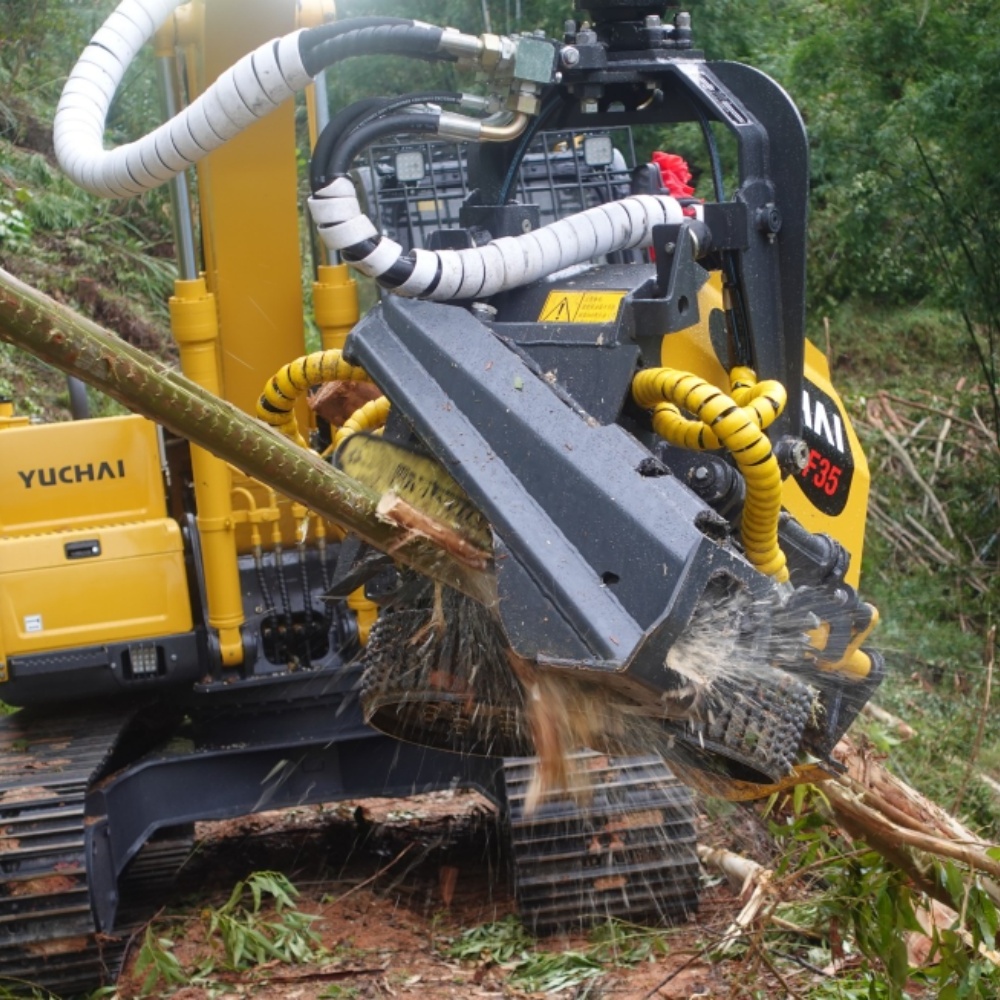 China Tree Cutting Harvester Yuchai F35 IV Harvester Head forest Machine with Free Segment Cutting Forestry Harvesting Head