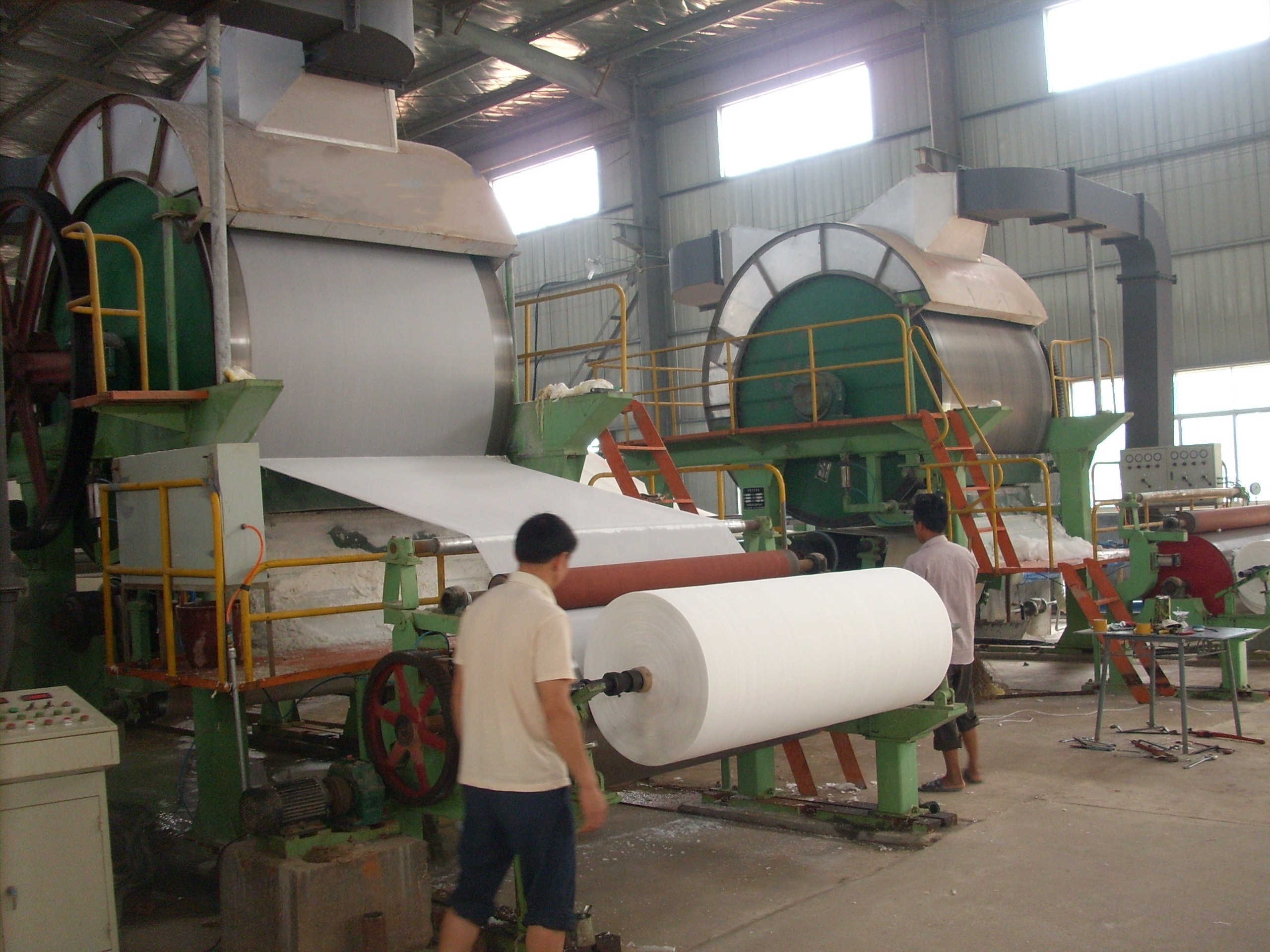 Full Production Line High Production Non-stop Tissue Paper Roll Converting Making Machine For Paper Industry