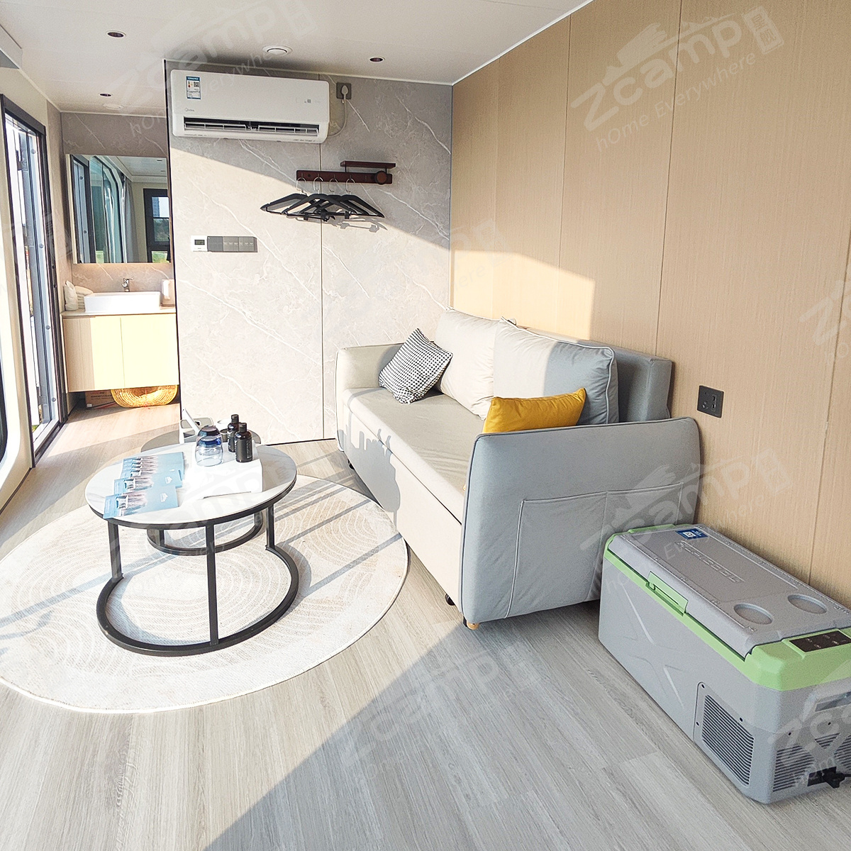 2023 Zcamp A3 Prefab House Modern Capsule Cabin Hotel Container Home Sleep Pod Outdoor Mobile Tiny House Luxury Capsule House