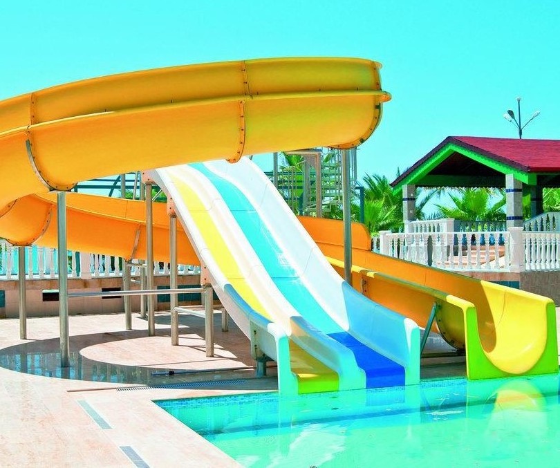 Resort Outdoor Adult and Kids Swimming Pool Fiberglass Water Slides