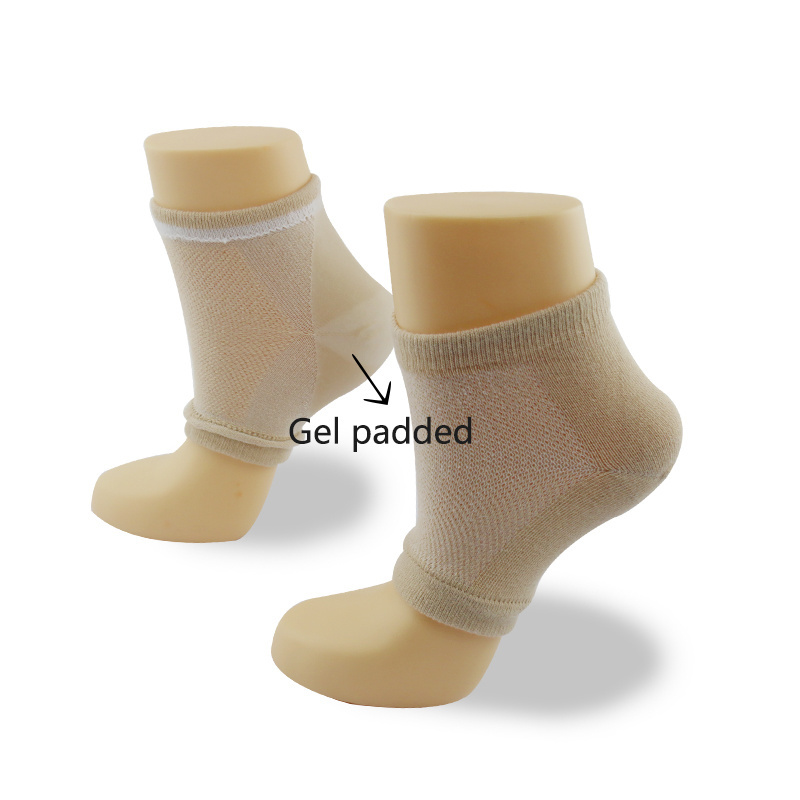 Gel moisture heel socks