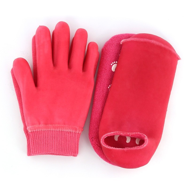 Gel moisture gloves for hand spa mask to make skin soft and whiten and exfoliating