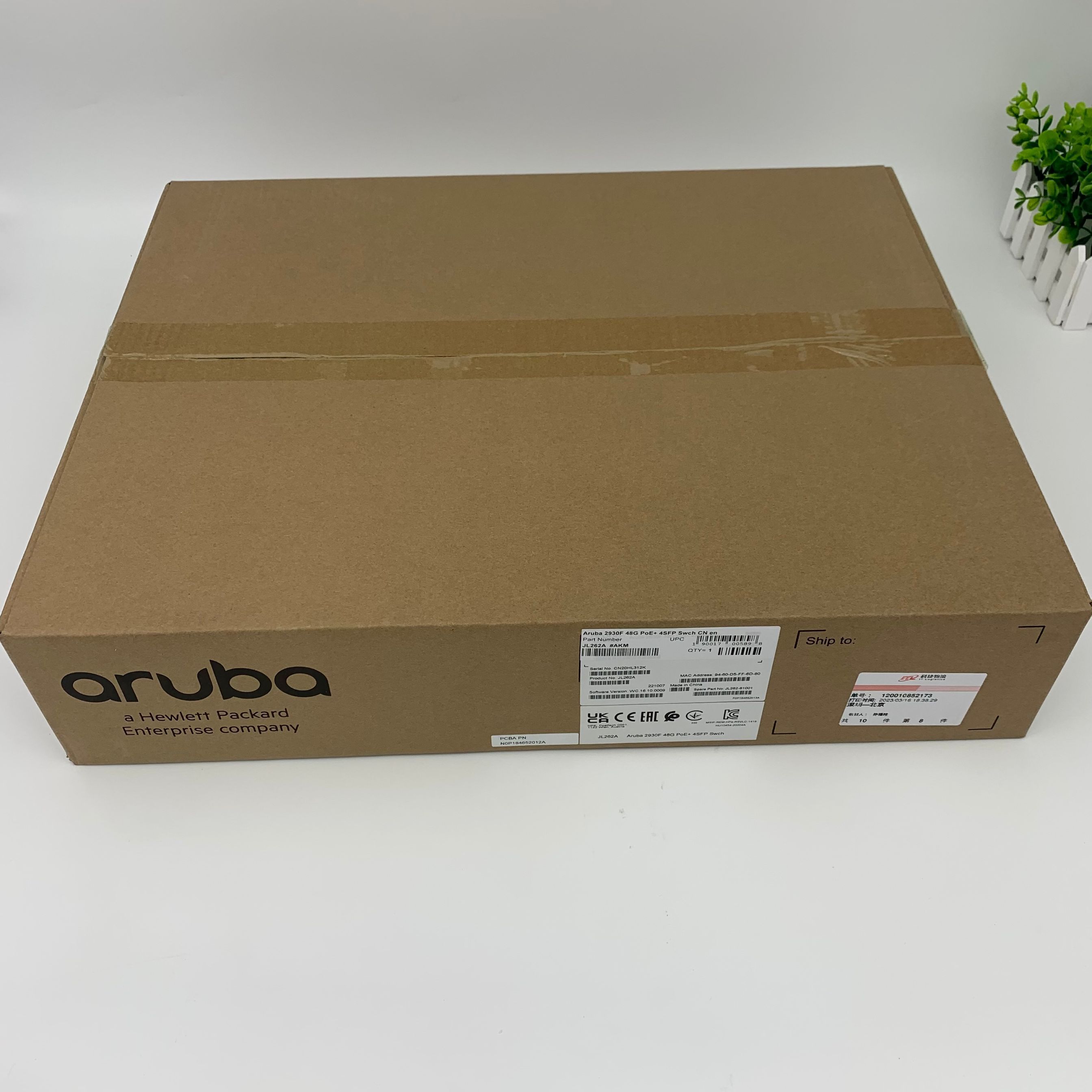 Aruba Instant On 1930 24G 4SFP/SFP+ Network Switch JL682A