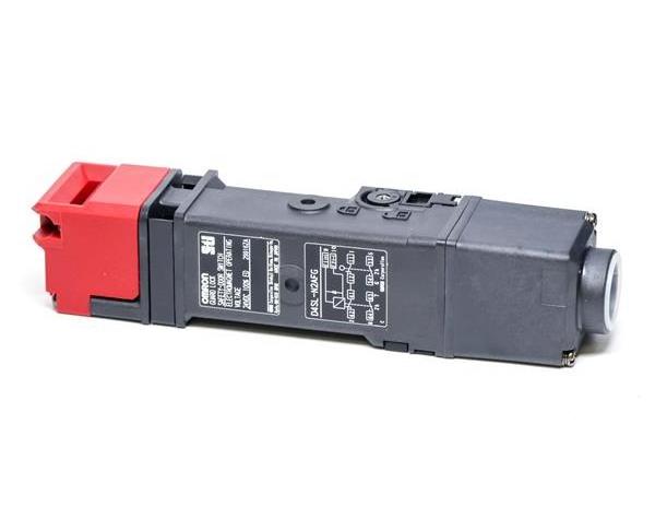 D4SL-N2NFG-D  Limit Switches Compact Guard Locking Safety Switch solenoid lock, 2 NC / 1 NO + 2 NC / 1 NO, G 1/2 conduit, plasti