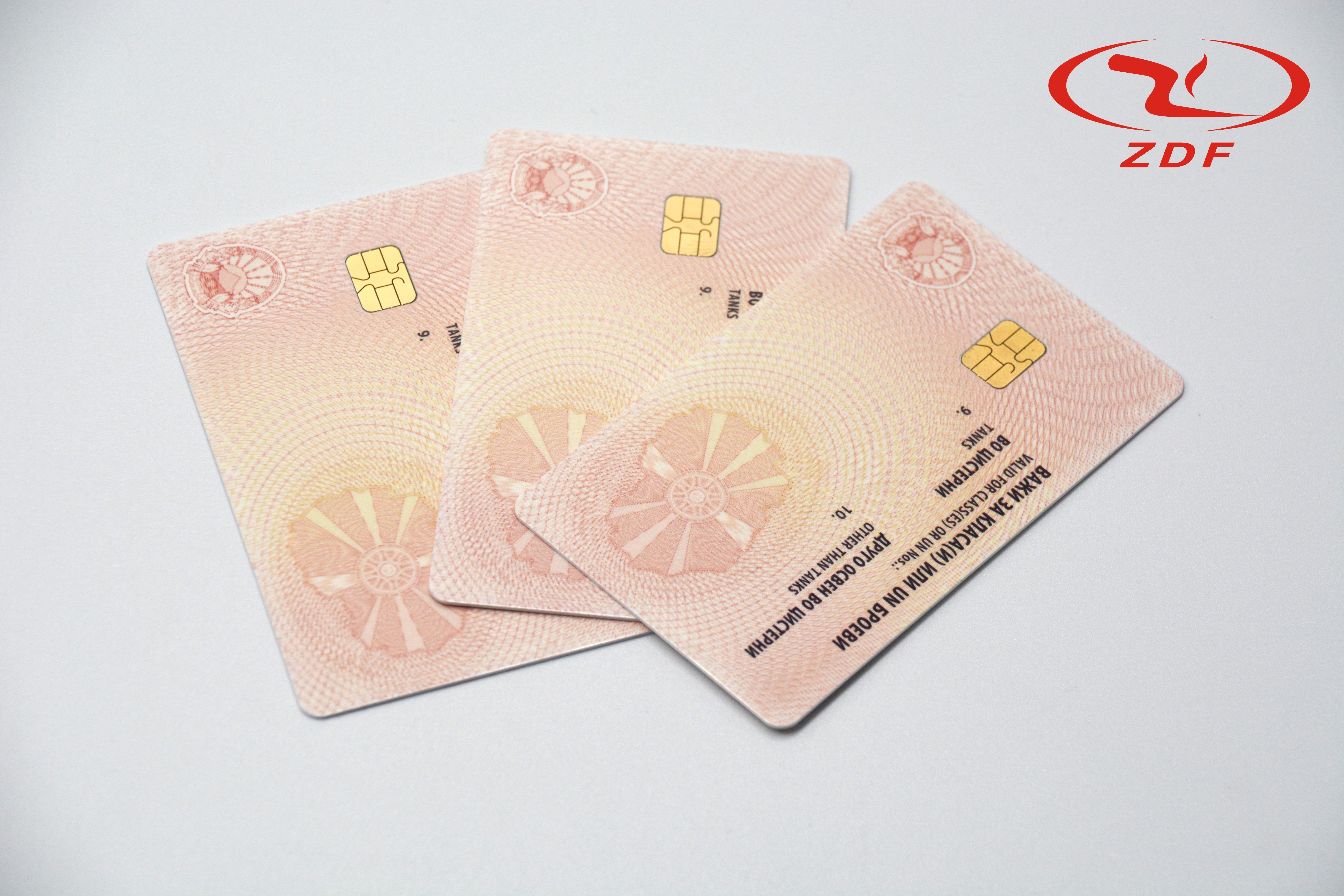 Competitive Price Customizable Printing Card with FM4442/ISSI4442 in PET or PVC contact IC Chip card for bank in China supplier