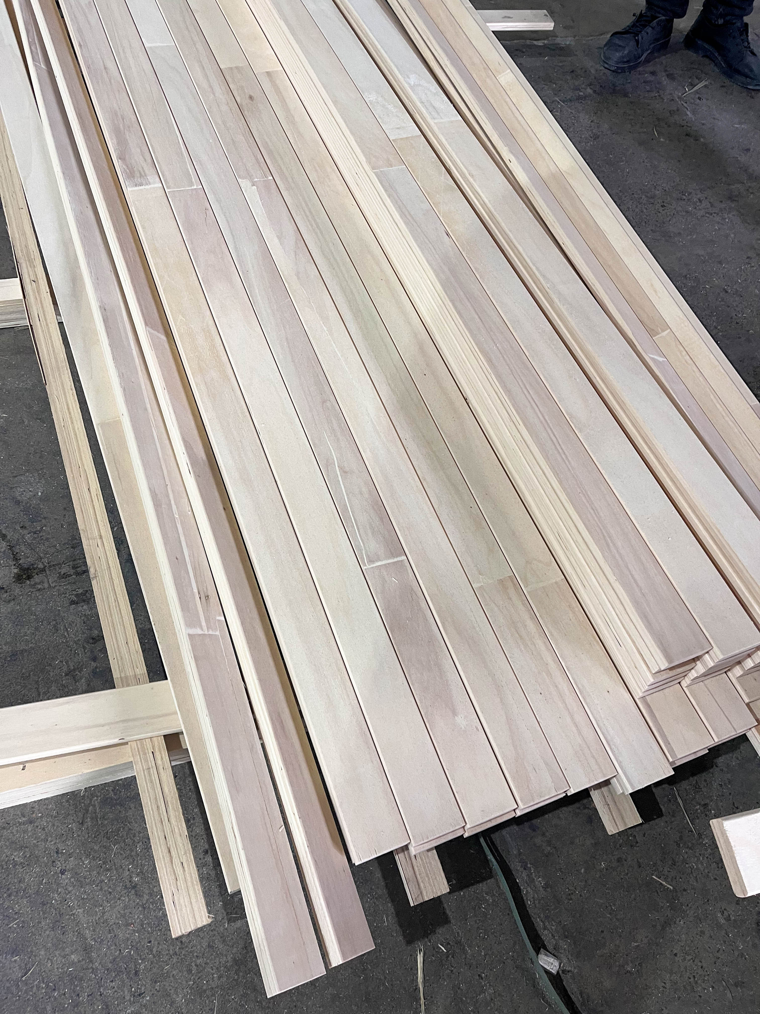 Full Poplar Timber Lumber Plywood for Furniture Building Beams High Quality Class Plywood