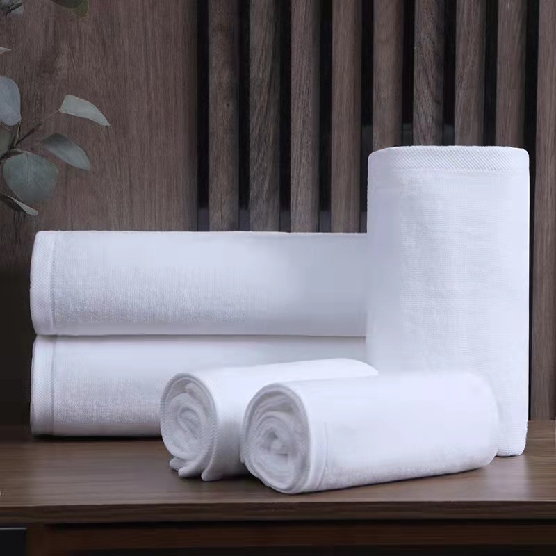 Hotel Towels Luxury Set 100% Cotton Bathroom Towels 70*140 500gsm 32s Yarn White Soft Face Towel Custom Logo And Size