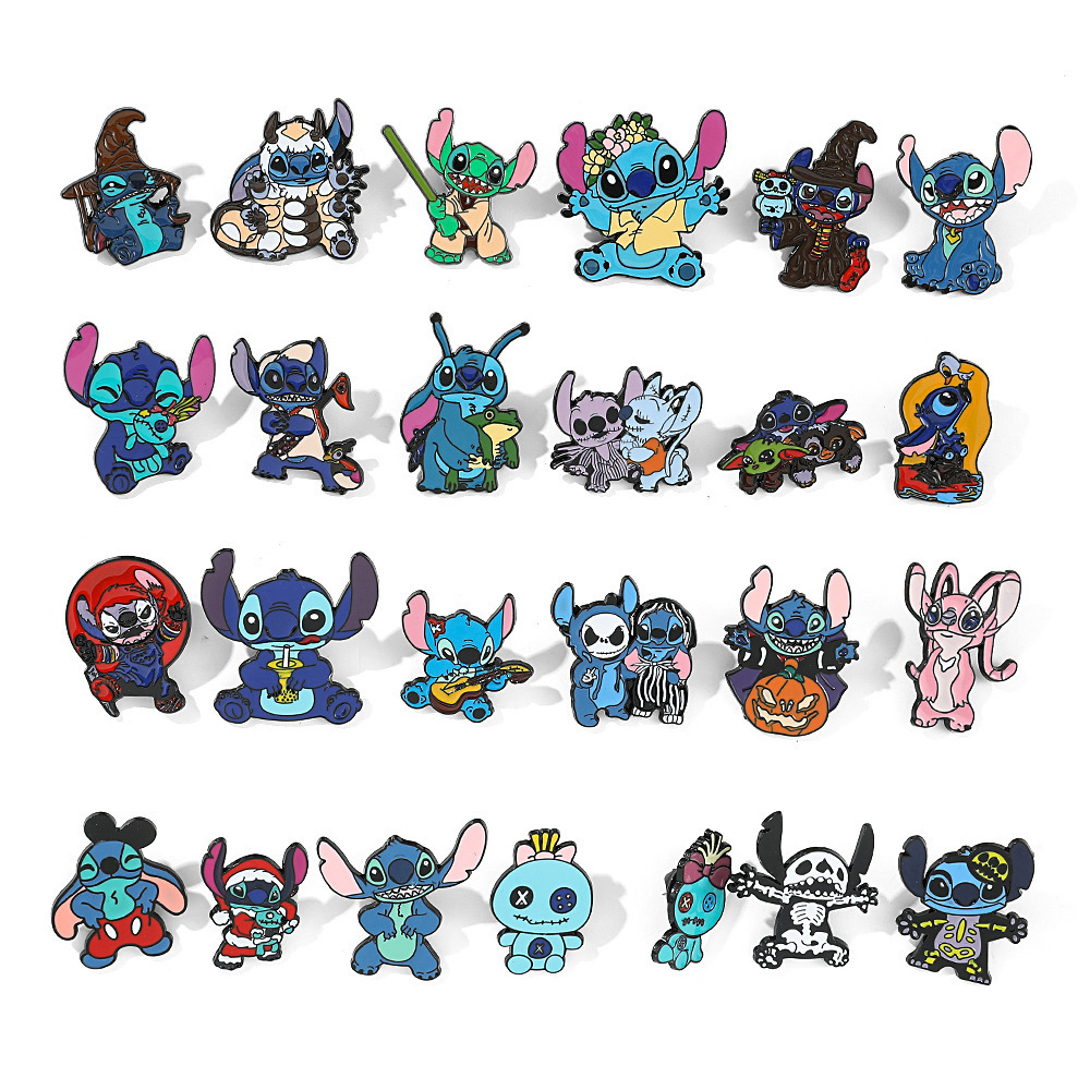 Cartoon Anime Brooch Wholesale Christmas Halloween Skull Paly Guitar Sti_tch Yoda Master Enamel Lapel Pin Badge