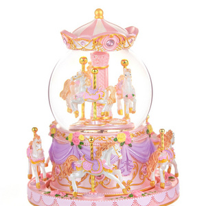 Factory Direct Sales Wholesale Musical Castle Carousel Horse Gift Rotating Music Box Snow Globe For Birthday Souvenir