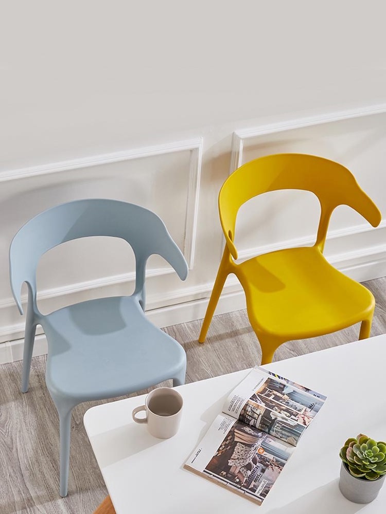 Cheap Price Pp Modern Monoblock Plastic Chair