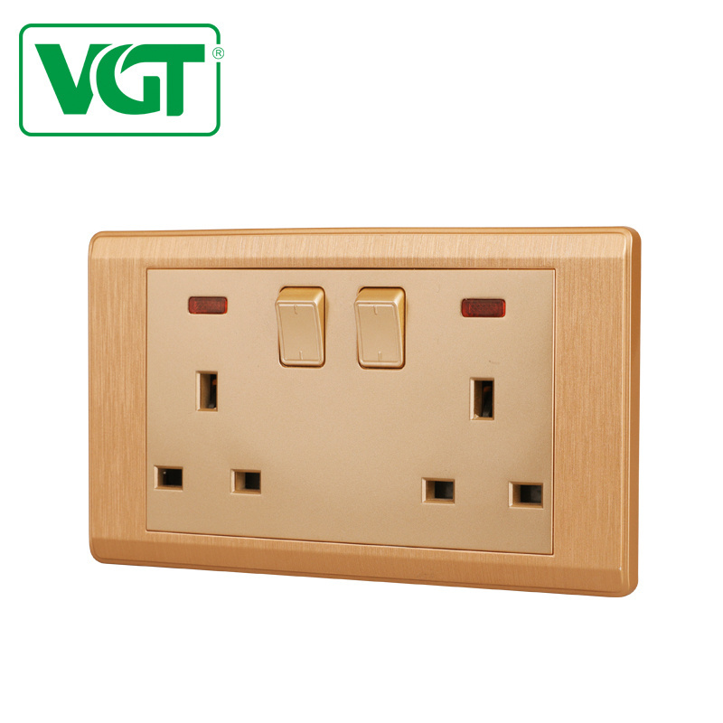 VGT With After-Sale service 13 Amp PC 3 Hole Wall Socket Outlet Spray Painting Gold /wall switch/electrical accessories