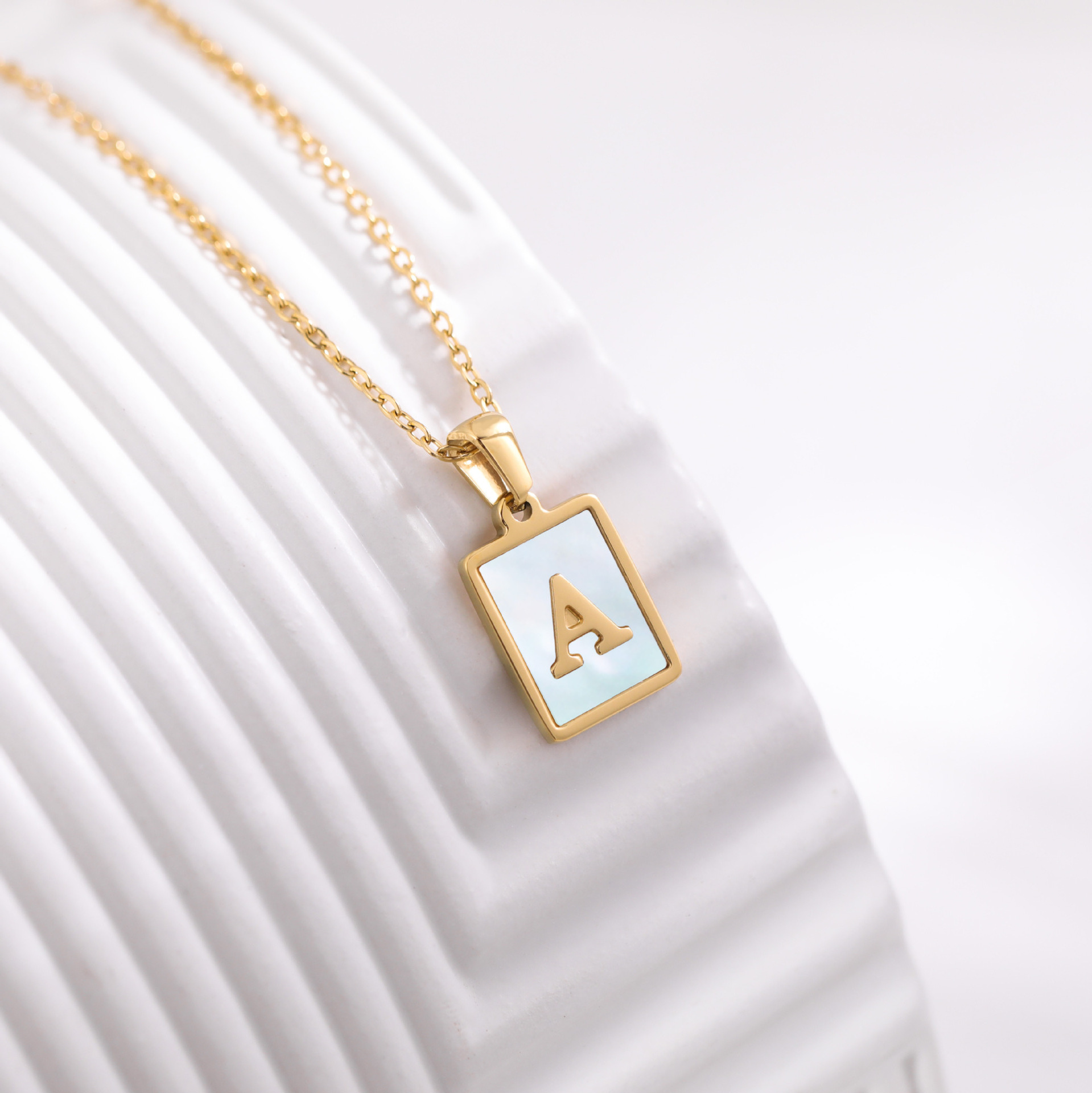 Custom 26 Letters 18K Gold Color Initial Alphabet Stainless Steel Necklace White Mother of Pearl Square Shell Pendant Necklace