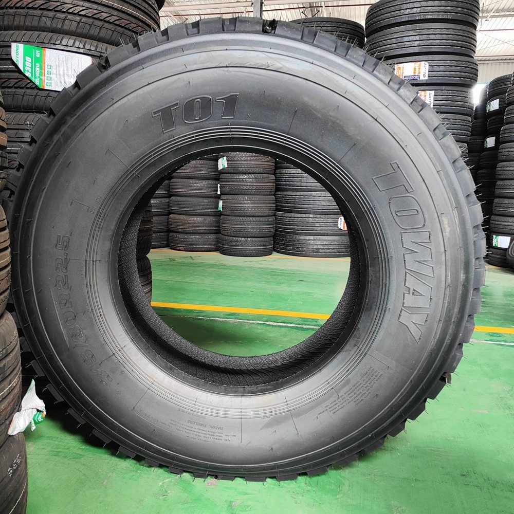 High quality DOUBLESTAR TOWAY brand Zig Zag Tread 11R22.5 11r225 315/80R22.5 315 80 225 Heavy Duty Truck Tires