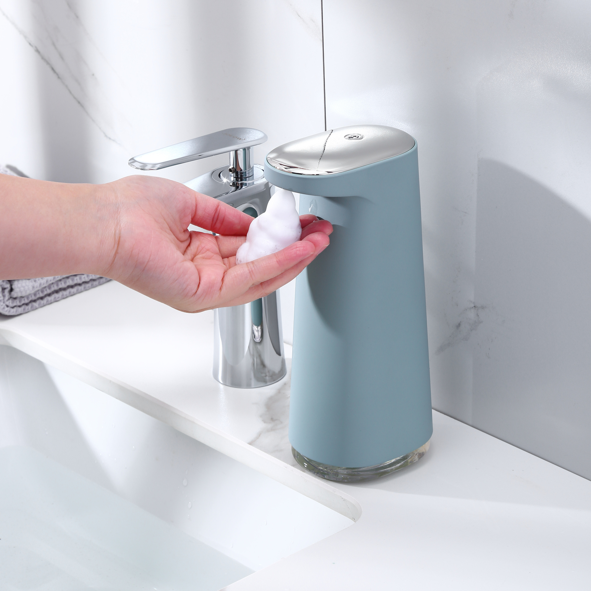 450ml Electronic Infrared Touch Free Auto Touchless Sensor Automatic foam Hand Soap Sanitizer Dispenser