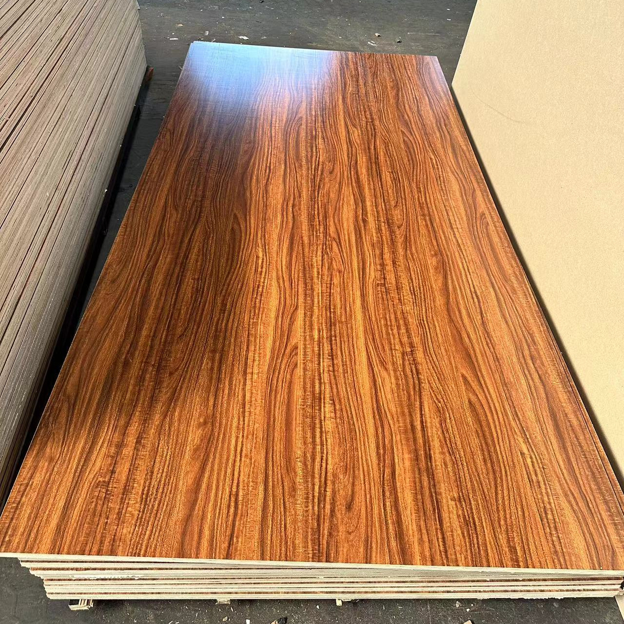 Made in China high pressure laminated grey white melamine coloured HPL plywood for furniture