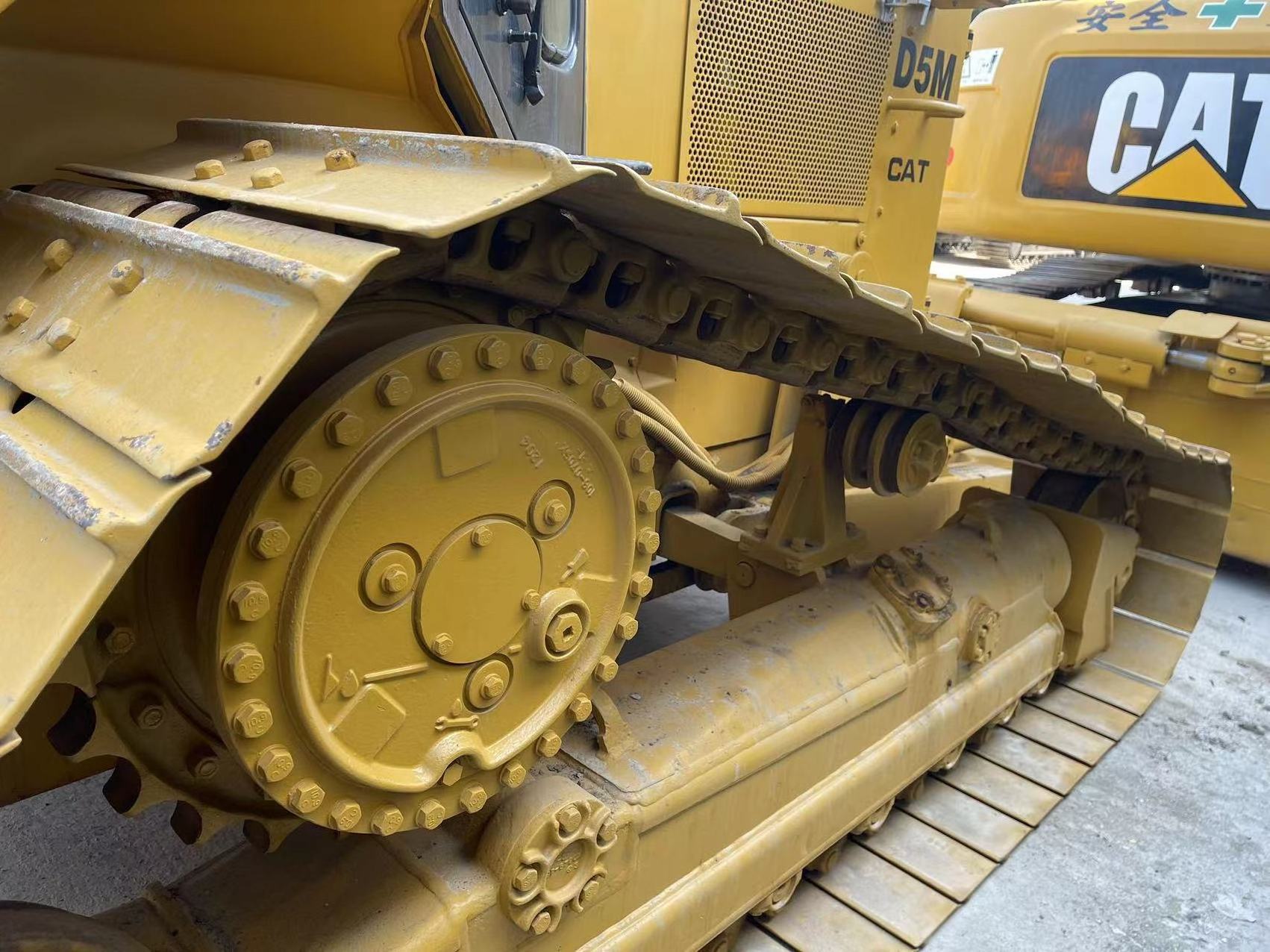 Caterpillar  CAT D5M XL Used  Bulldozers  Hydraulic Crawler Tractor CAT d5k d5h D5 d4 d3 dozer For Sale