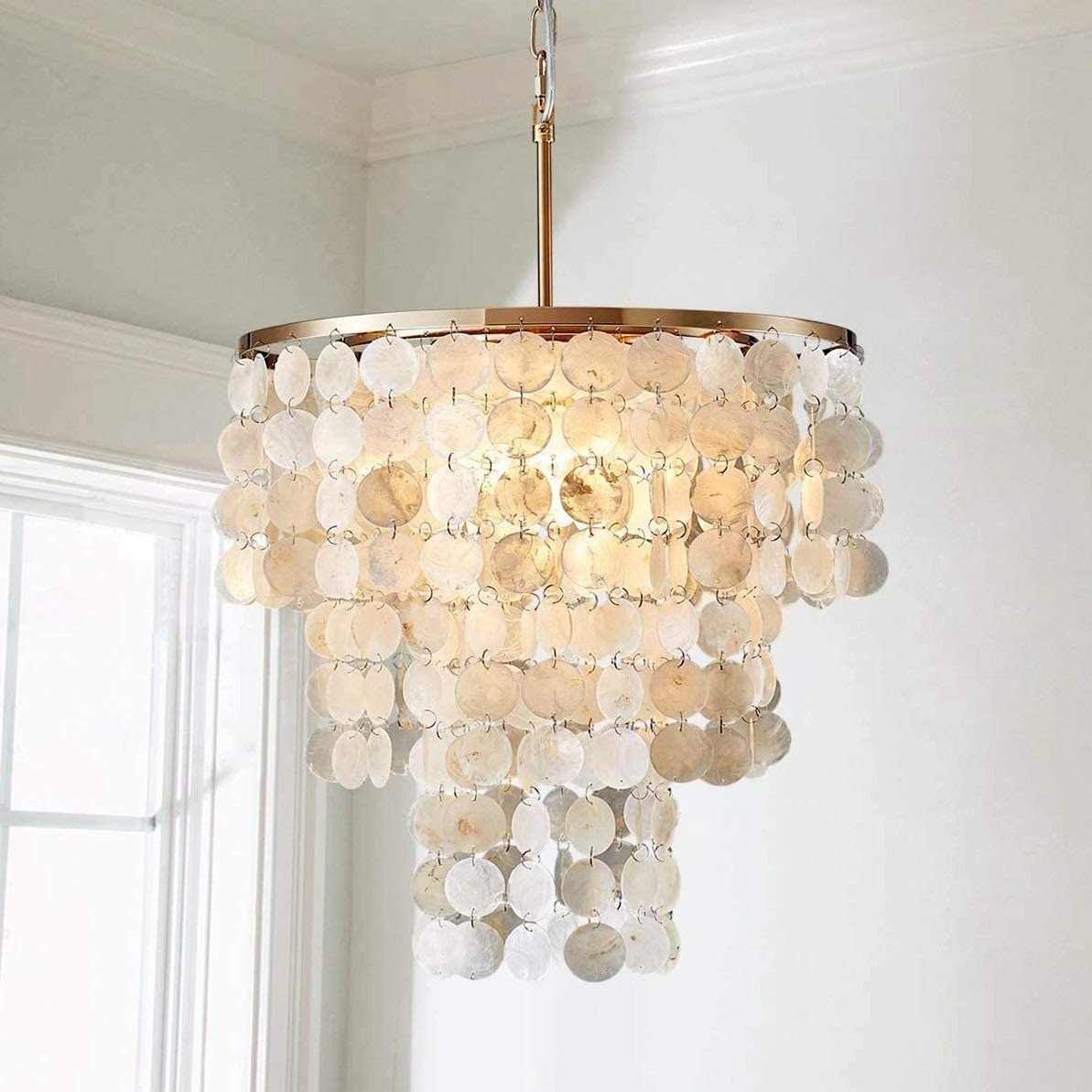 Saint Mossi 1-Light Morden Chandelier Capiz Pendant Lighting Fixture Coastal Style Hanging Ceiling Lighting