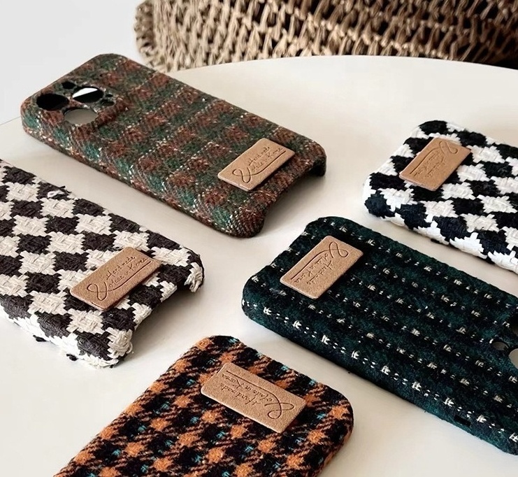 Ins style autumn-winter vintage plaid woven high quality plush phone case for iPhone 15 14 13 promax