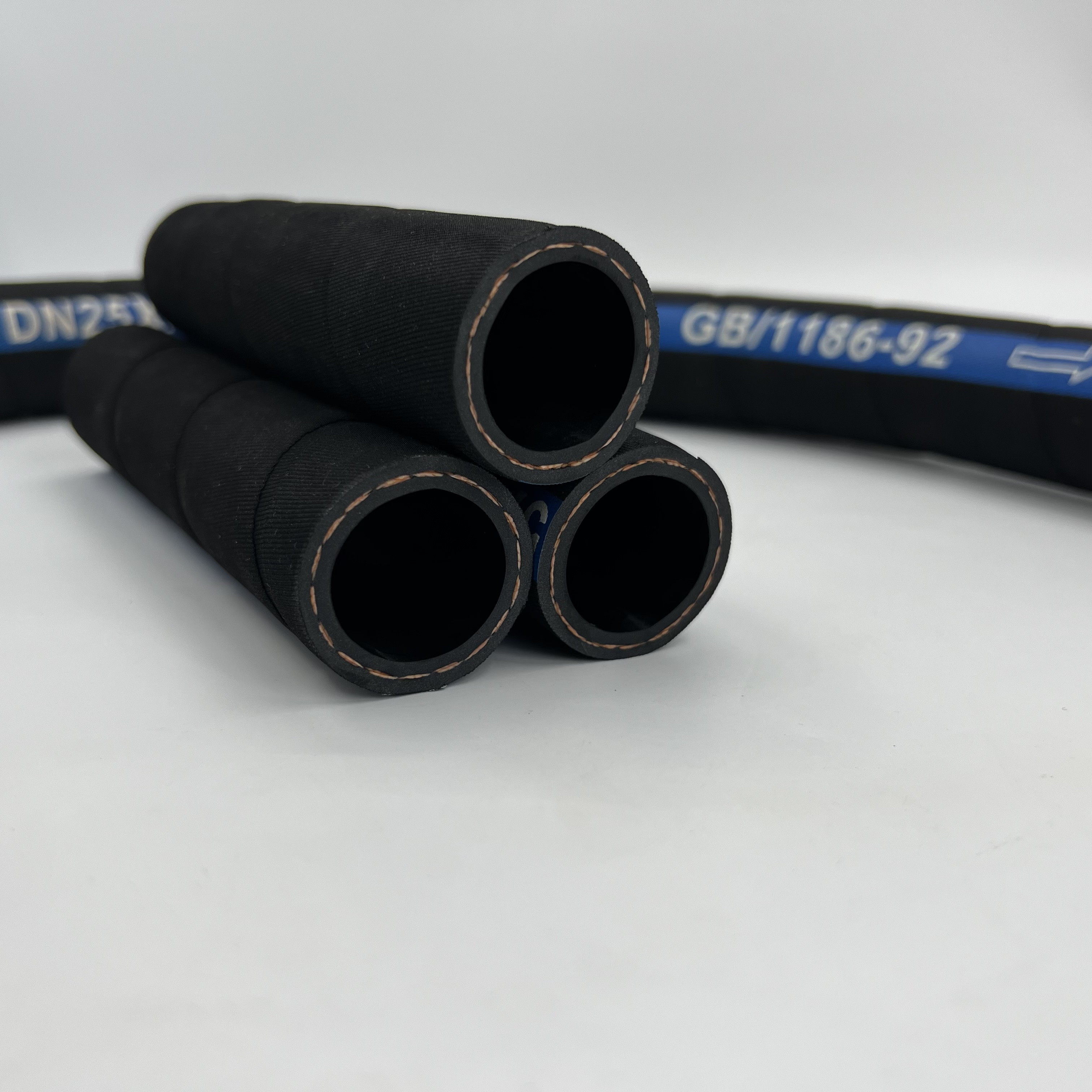 Conveying air oxygen nitrogen rubber hose fabric reinforced industrial hose Air compressor rubber hose 300 psi