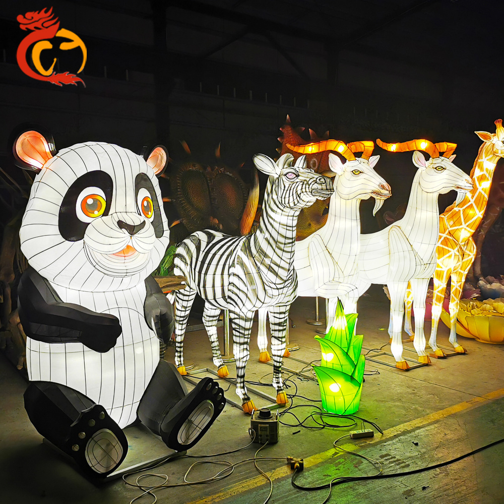 Traditional Chinese silk handmade fabric outdoor animal lanterns for sale