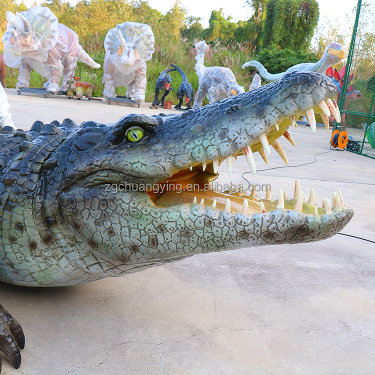 Zoo activities prop animal sculpture robotic crawling life size waterproof walking animatronic crocodile for sale