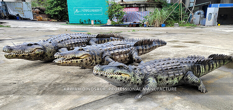 Lifelike Walking Crocodile Ride Amusement Park Animals Rides Customized Factory Sale