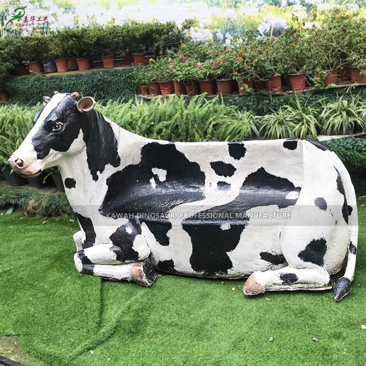 Outdoor Amusement Park Equipment Fiberglass Animal Dairy Cow Bench For Zoo Park Decoration