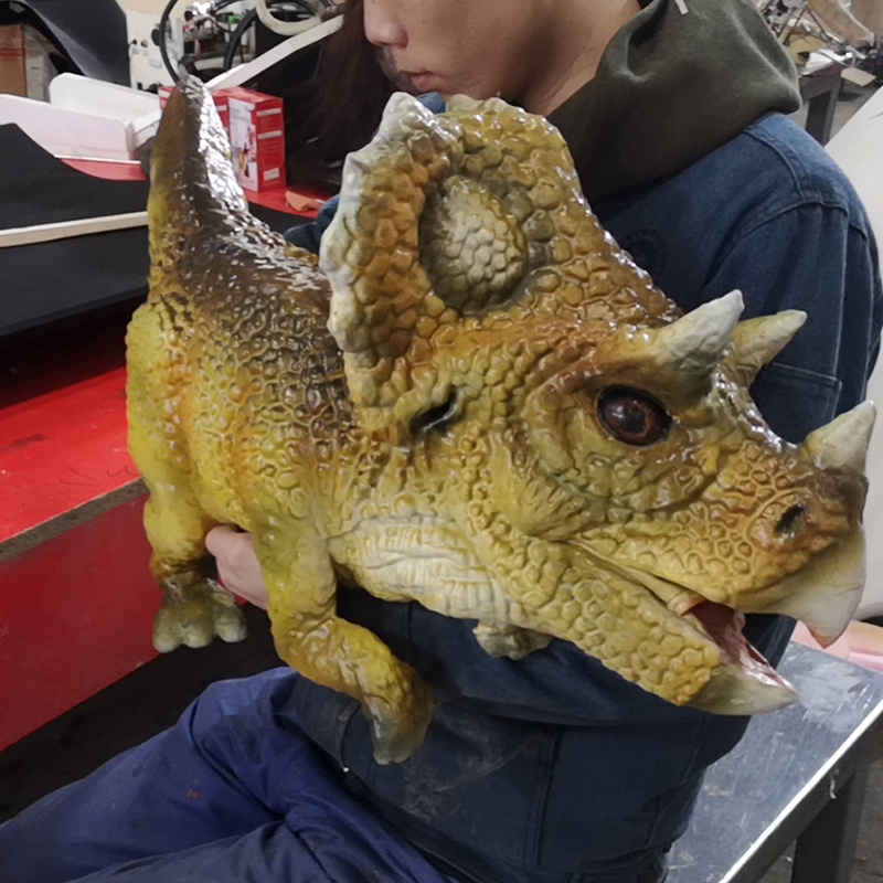 Hand Control Baby Animatronic Dinosaur Triceratops Puppet for Sale