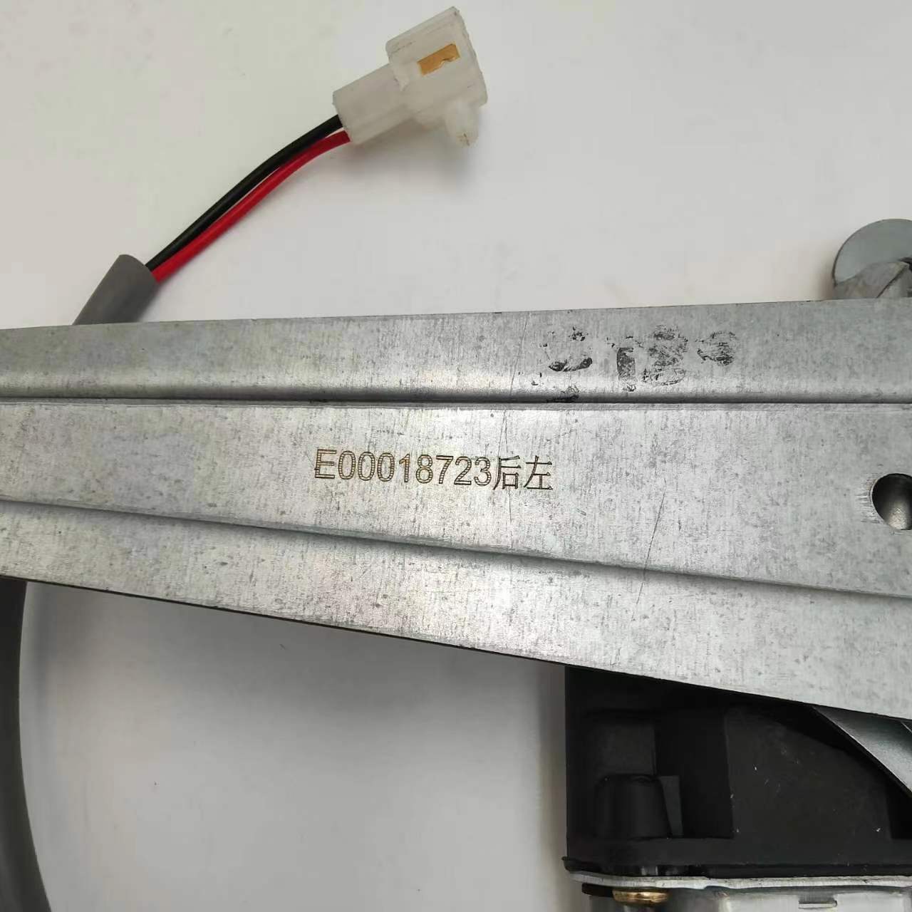 OE  E00018723,Wholesale high-quality auto parts, and the window regulator is used for BAIC EC3/EC180